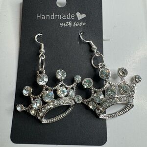 New Crown earrings silver tone